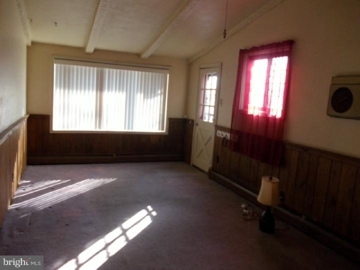 15 Tweed Road Levittown, PA 19056 - Photo 12 of 25