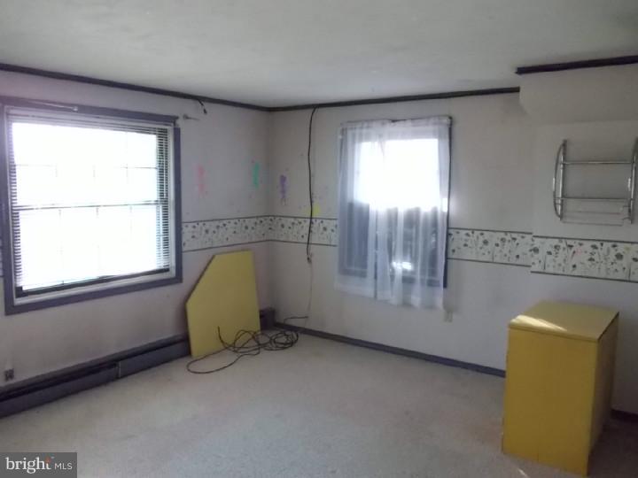 15 Tweed Road Levittown, PA 19056 - Photo 20 of 25