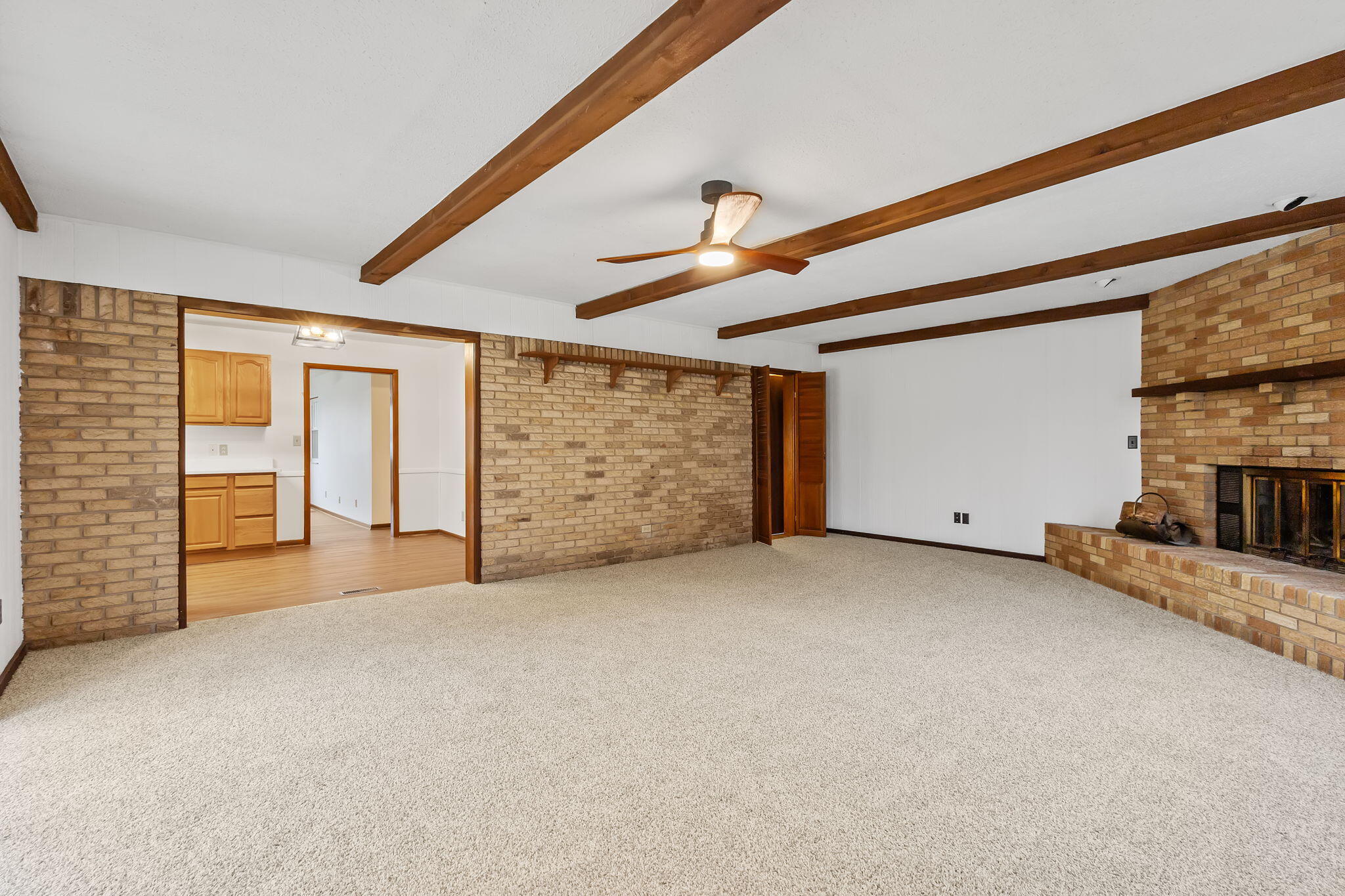 708 East Maple Street Rensselaer, IN 47978 - Photo 13 of 33 a view of an empty room with closet