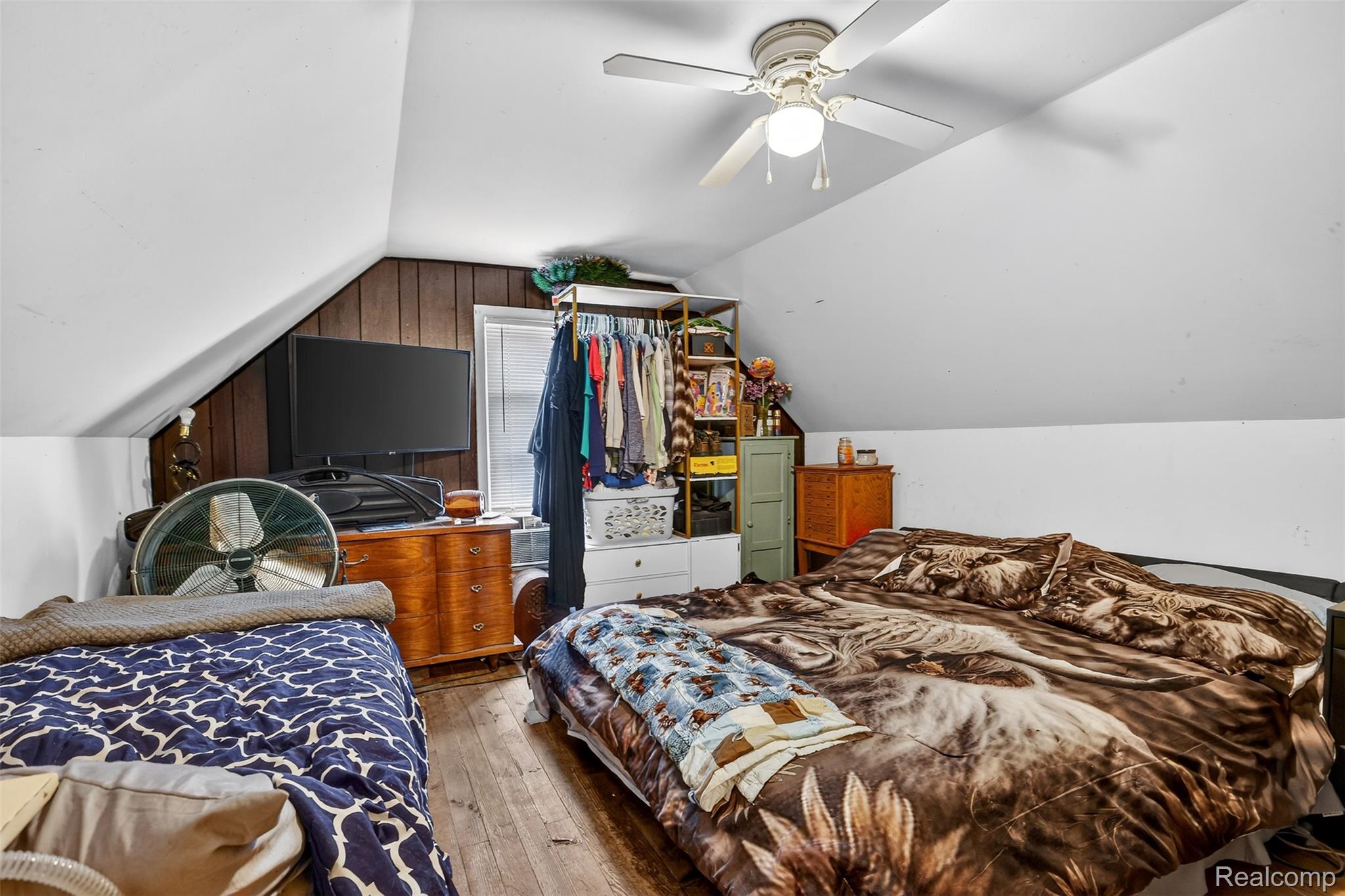 5639 Swaffer Road Millington, MI 48746 - Photo 16 of 25 Bedroom with wood-type flooring and ceiling fan