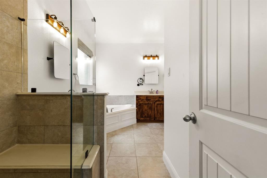 2409 Ranchview Drive Little Elm, TX 75068 - Photo 23 of 37