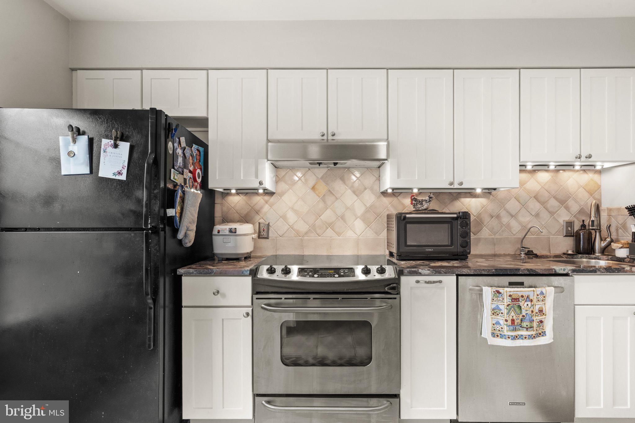 905 South Rolfe Street, Unit 2 Arlington, VA 22204 - Photo 9 of 55 Gallery Image 9