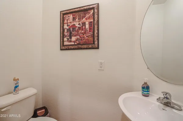 $3,000 | 21925 North 103rd Lane, Unit 433, Peoria, AZ 85383