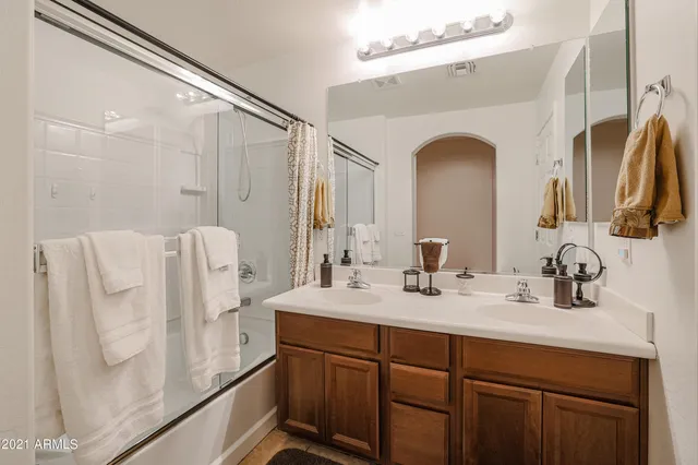 $3,000 | 21925 North 103rd Lane, Unit 433, Peoria, AZ 85383