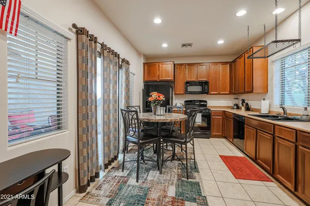 $3,000 | 21925 North 103rd Lane, Unit 433, Peoria, AZ 85383