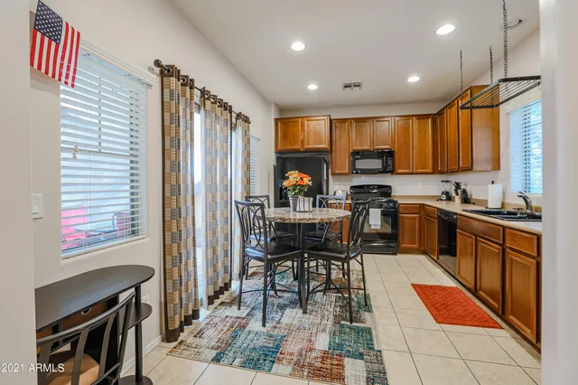 $3,000 | 21925 North 103rd Lane, Unit 433, Peoria, AZ 85383