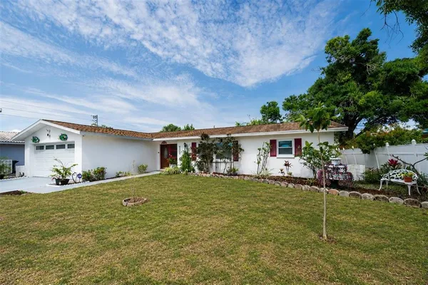 $525,000 | 6212 20th Street South, St. Petersburg, FL 33712