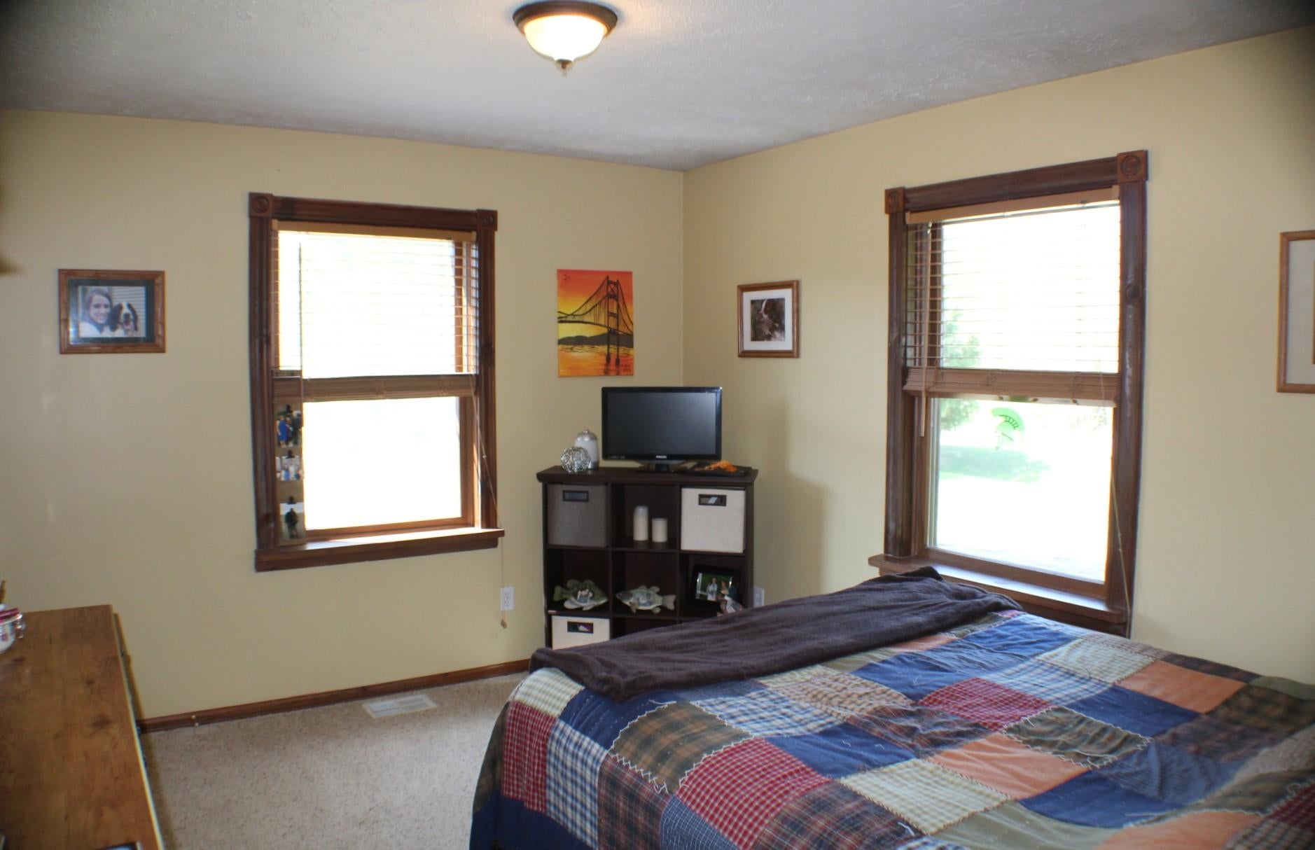 959 South Ellsworth Road Petoskey, MI 49770 - Photo 18 of 26 Gallery Image 18