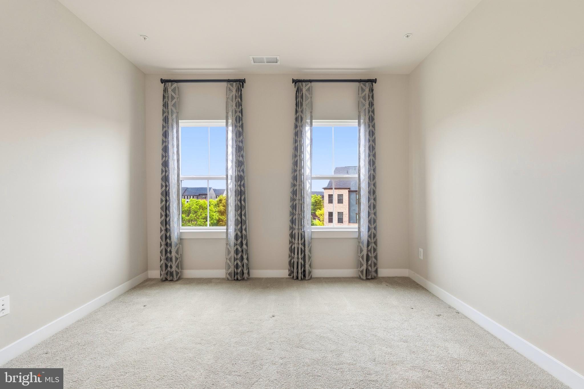14538 George Carter Way, Unit 287 Chantilly, VA 20151 - Photo 47 of 87
