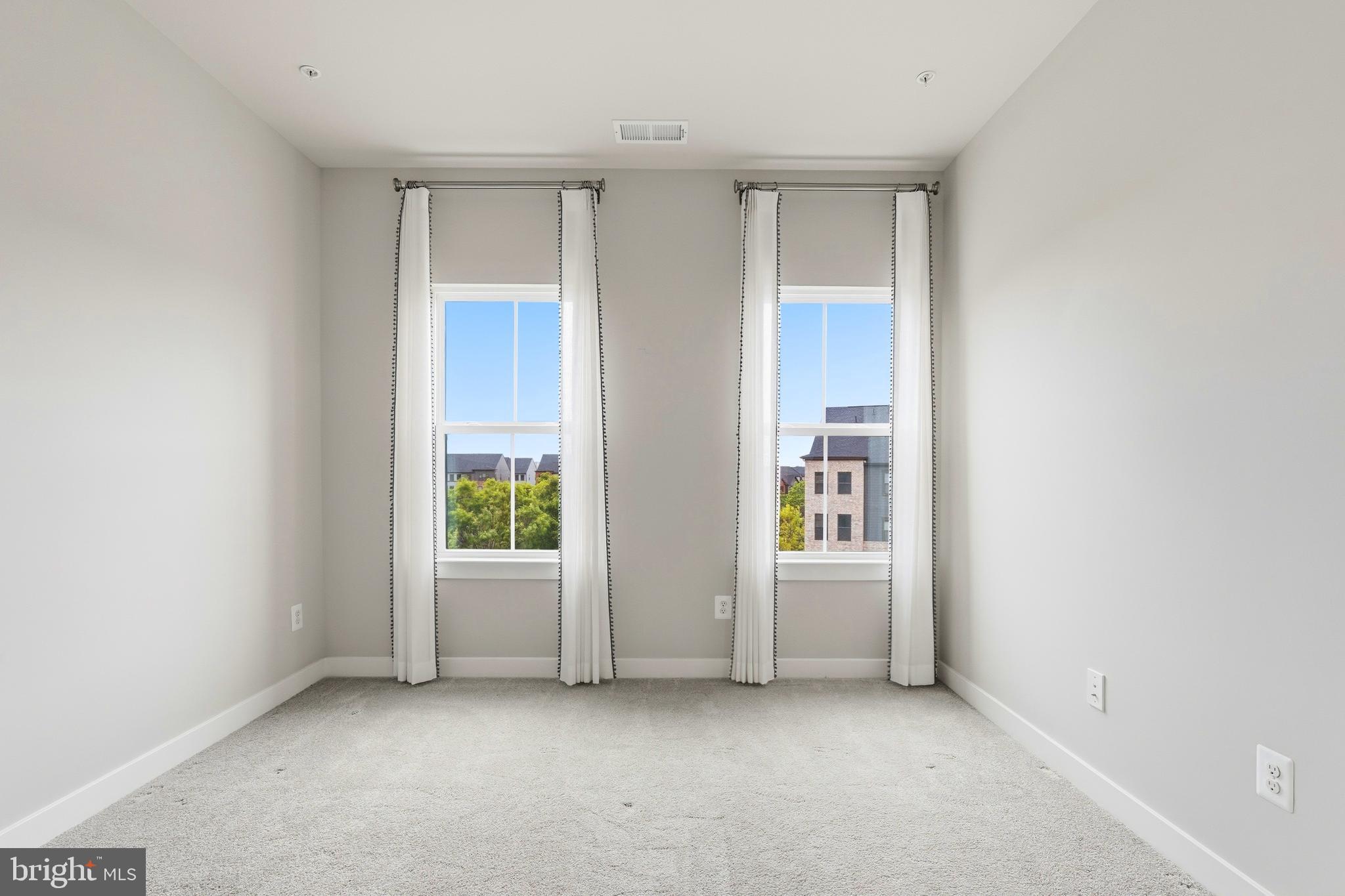 14538 George Carter Way, Unit 287 Chantilly, VA 20151 - Photo 52 of 87