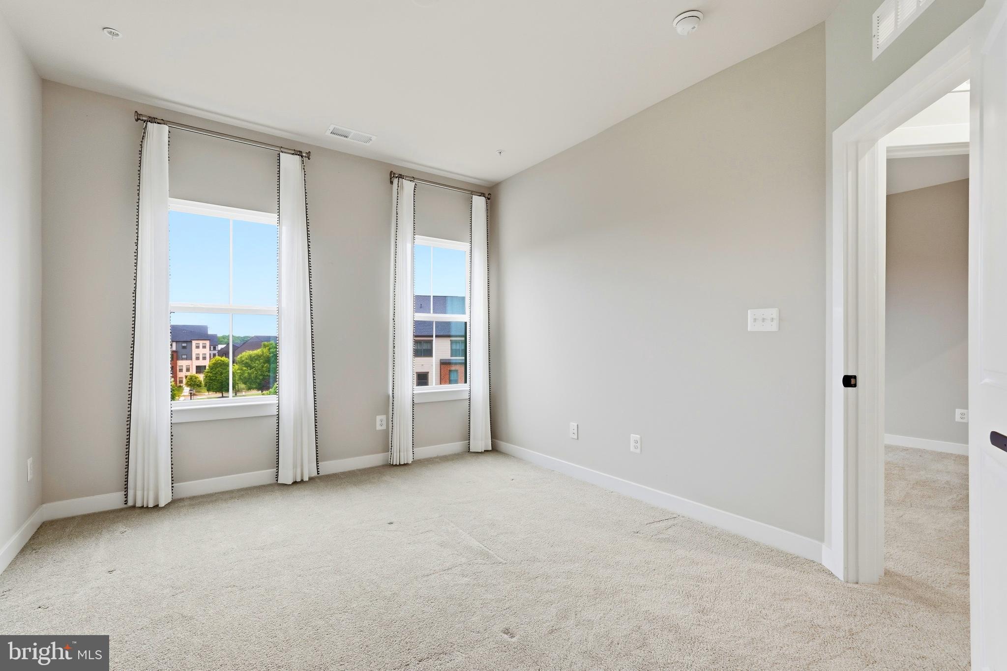 14538 George Carter Way, Unit 287 Chantilly, VA 20151 - Photo 53 of 87