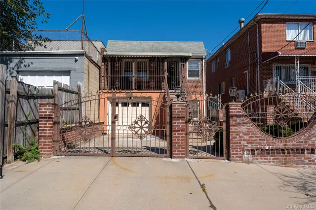 $680,000 | 955 East 212th Street | Williamsbridge