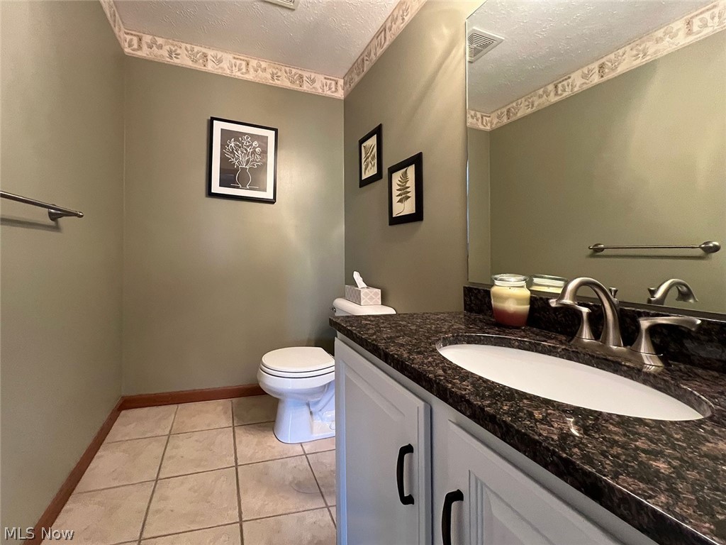 1171 Vermilion Road Vermilion, OH 44089 - Photo 13 of 32 First floor guest bathroom
