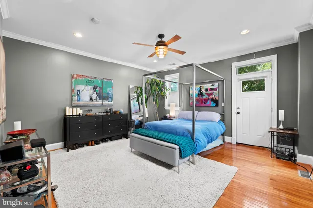 $699,000 | 15 Seaton Place Northeast, Unit 2, Washington, DC 20002