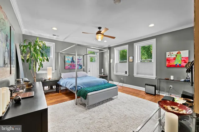 $699,000 | 15 Seaton Place Northeast, Unit 2, Washington, DC 20002