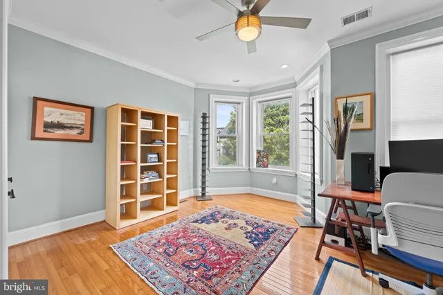 $699,000 | 15 Seaton Place Northeast, Unit 2, Washington, DC 20002