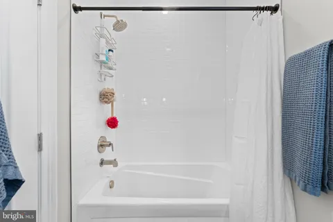 $649,999 | 15 Seaton Place Northeast, Unit 2, Washington, DC 20002