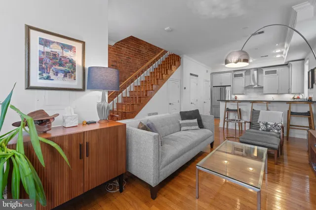 $699,000 | 15 Seaton Place Northeast, Unit 2, Washington, DC 20002