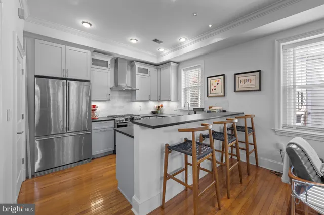 $699,000 | 15 Seaton Place Northeast, Unit 2, Washington, DC 20002