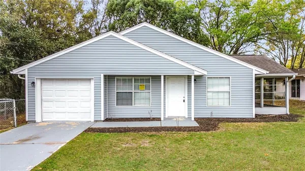 $194,900 | 20174 Southwest Rainbow Lakes Boulevard, Dunnellon, FL 34431