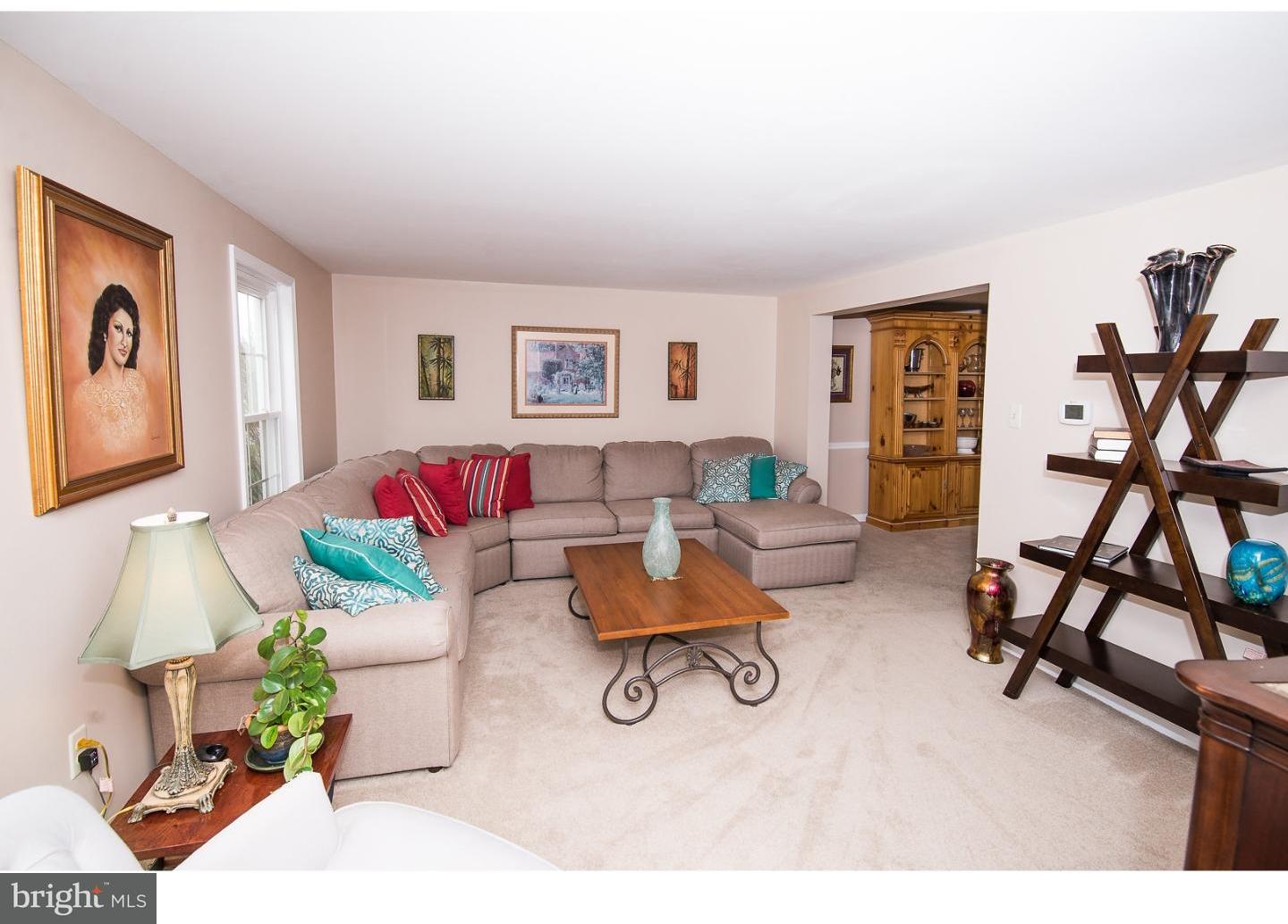 813 East Sage Road West Chester, PA 19382 - Photo 2 of 17 Gallery Image 2