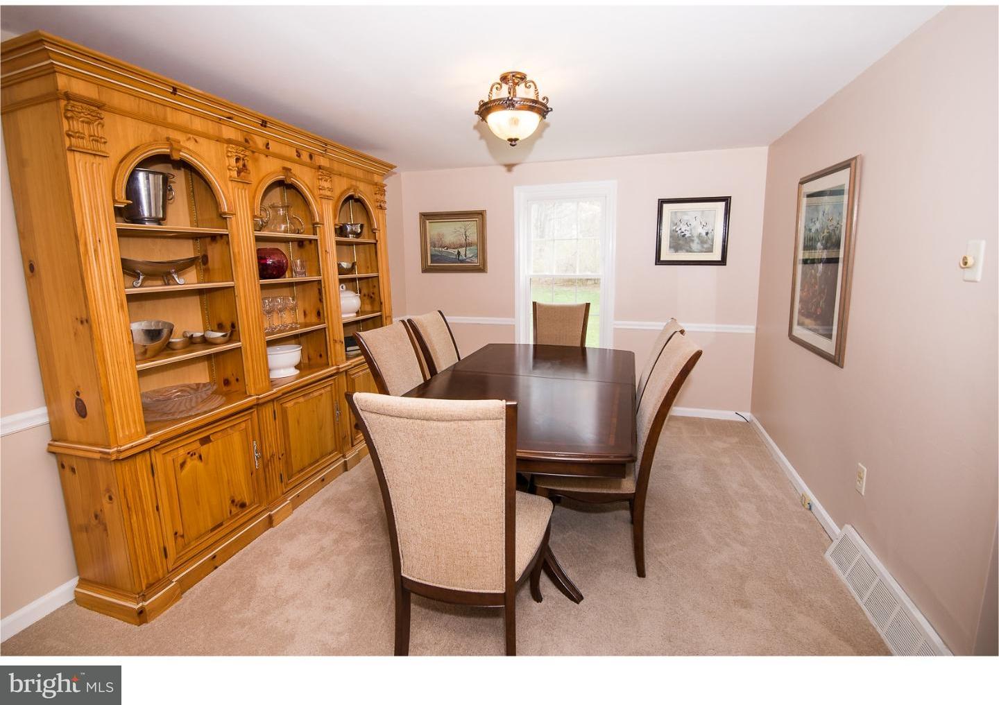 813 East Sage Road West Chester, PA 19382 - Photo 3 of 17 Gallery Image 3