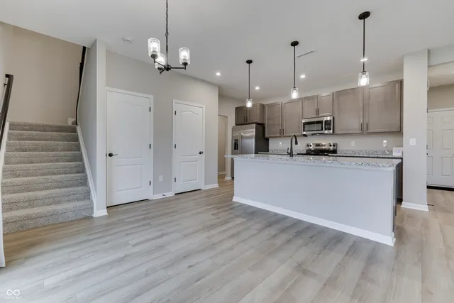 $379,900 | 400 Atlas Drive, Lebanon, IN 46052