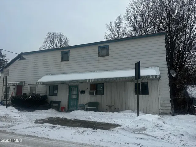 $180,000 | 52 Oak Street, Hudson Falls, NY 12839