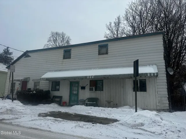 $180,000 | 52 Oak Street, Hudson Falls, NY 12839