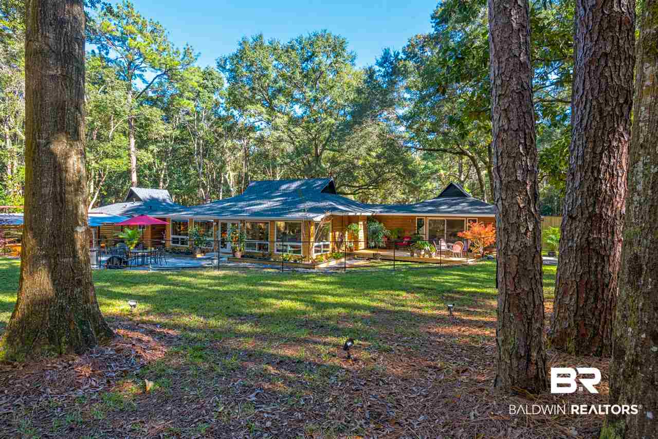155 Blue Is Avenue Fairhope, AL 36532 - Photo 11 of 14