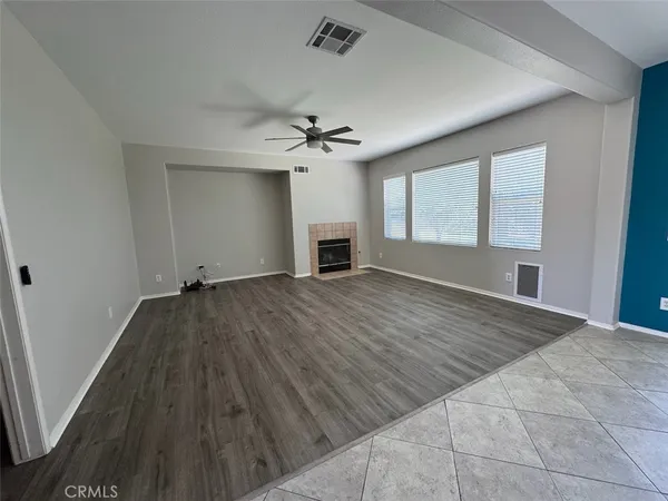 $3,300 | 33618 Iris Lane, Murrieta, CA 92563