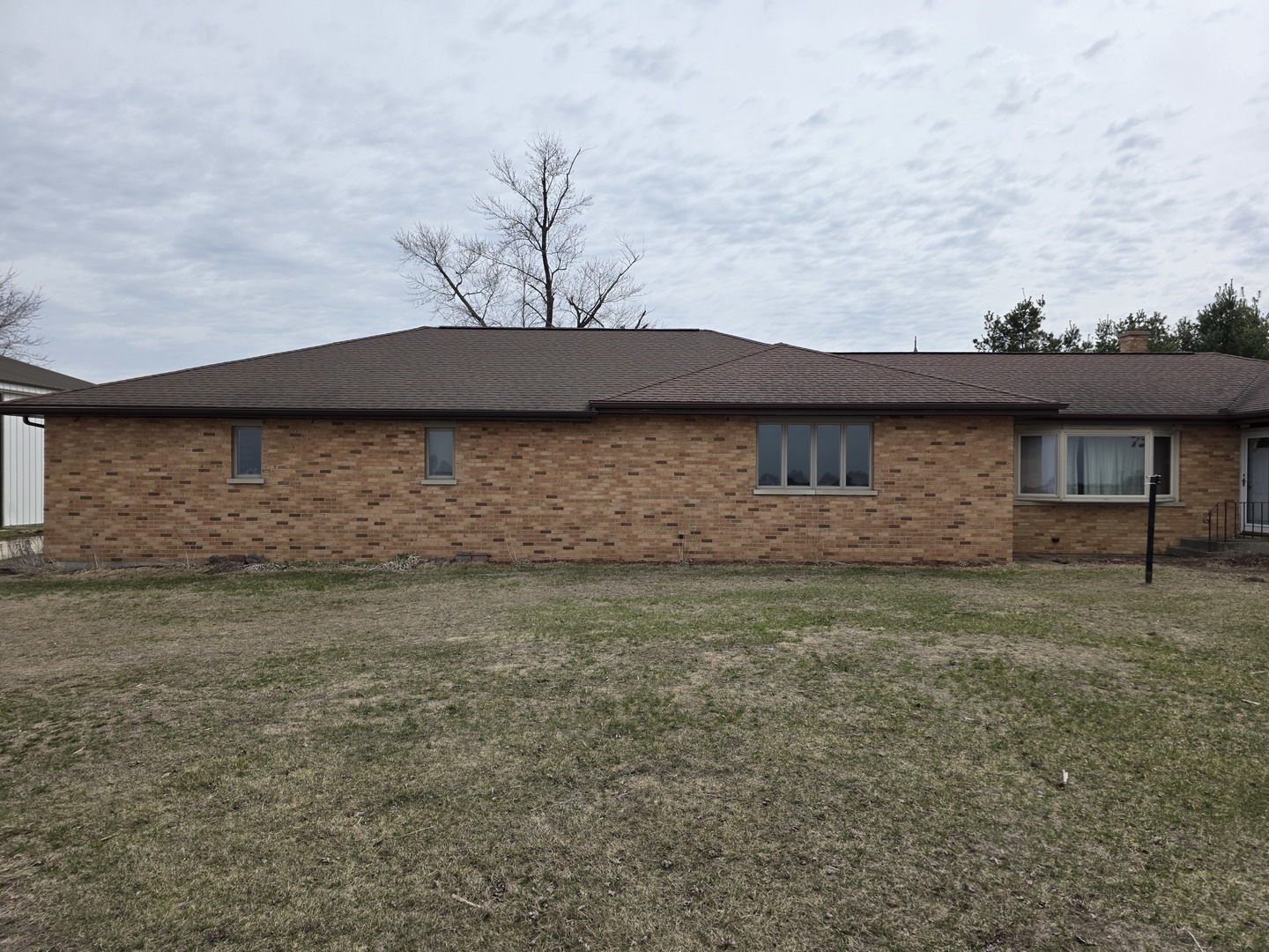 8132 Matznick Road Rock Falls, IL 61071 - Photo 2 of 21