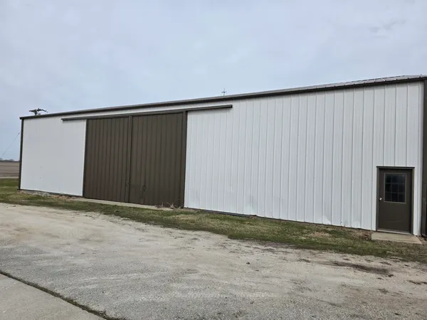 $352,000 | 8132 Matznick Road, Rock Falls, IL 61071