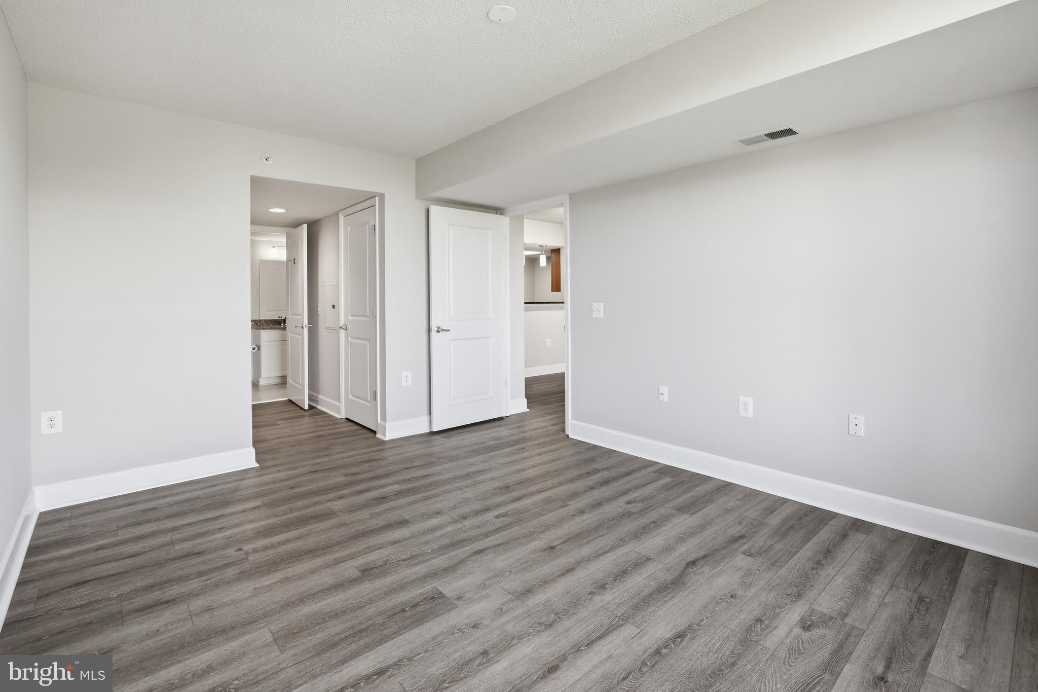 11800 Sunset Hills Road, Unit 910 Reston, VA 20190 - Photo 17 of 46