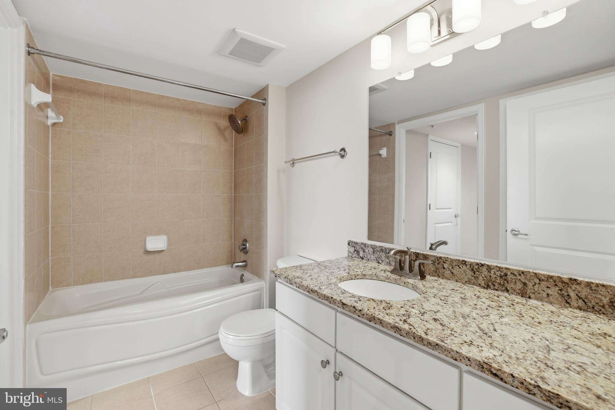 11800 Sunset Hills Road, Unit 910 Reston, VA 20190 - Photo 20 of 46 Updated Bath