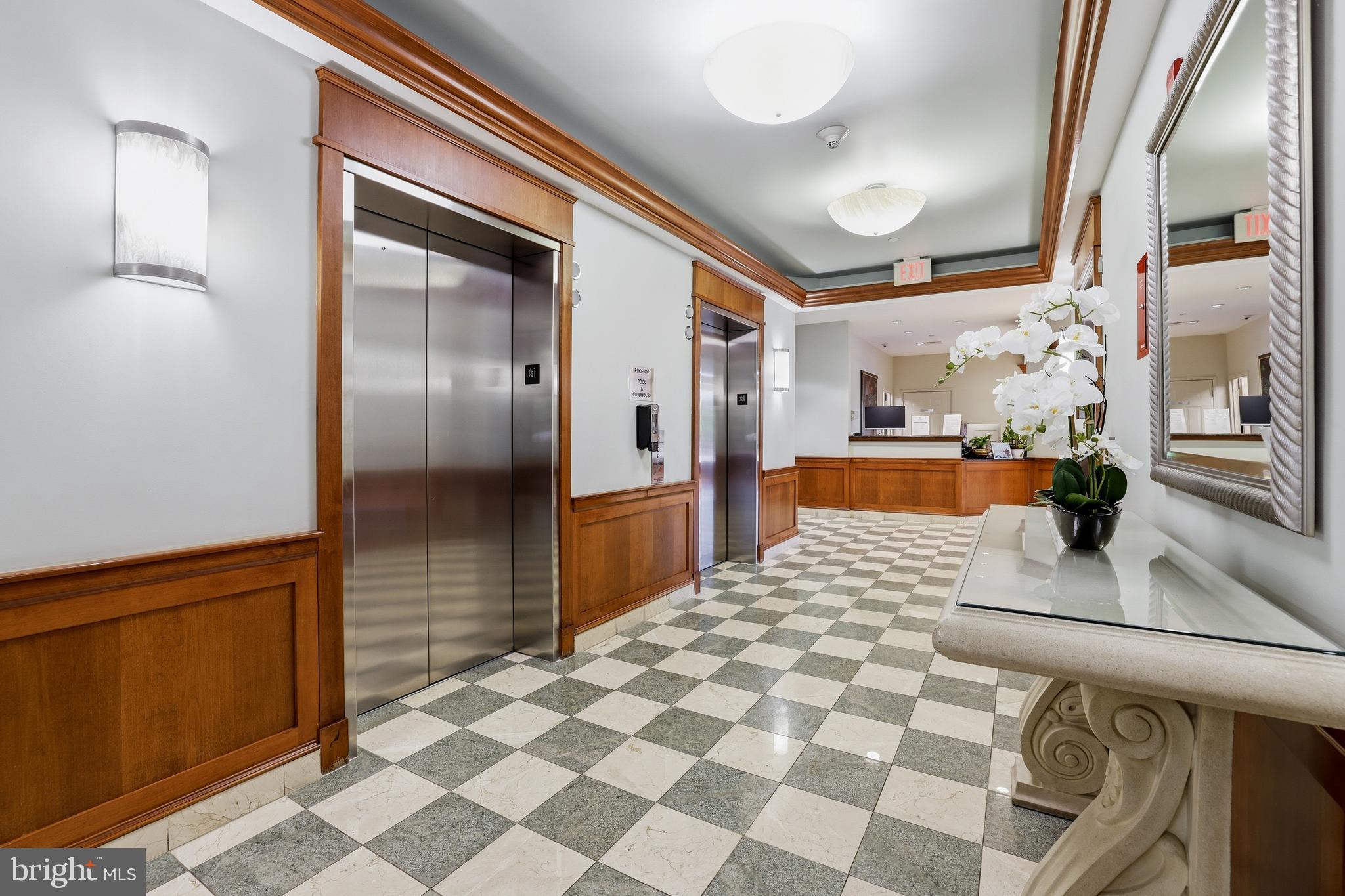 11800 Sunset Hills Road, Unit 910 Reston, VA 20190 - Photo 5 of 46 Elevator