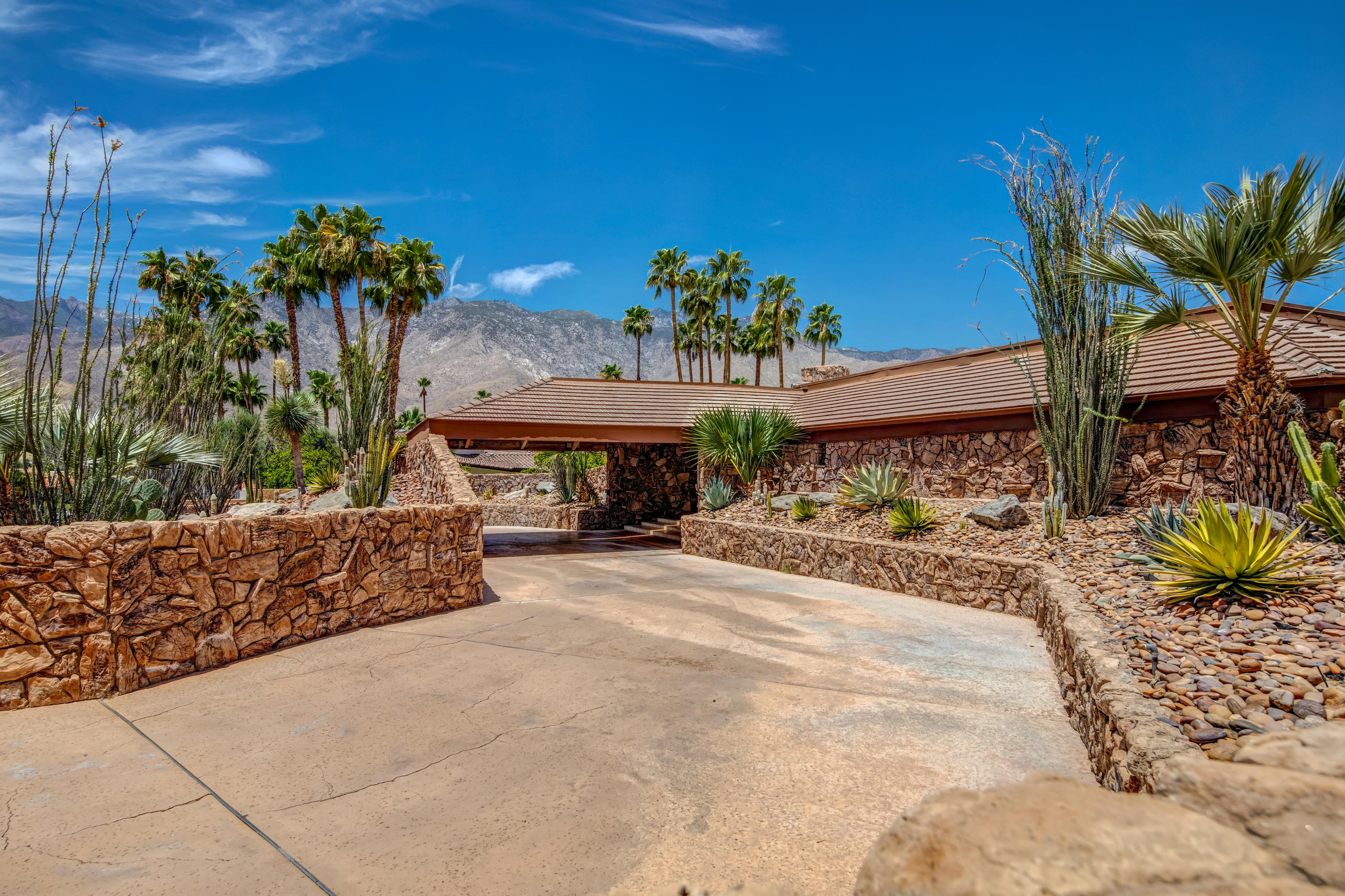 1650 Ridgemore Drive Palm Springs, CA 92264 - Photo 7 of 69 5.1