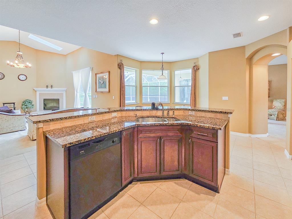 18 Squirrel Place Palm Coast, FL 32164 - Photo 24 of 39