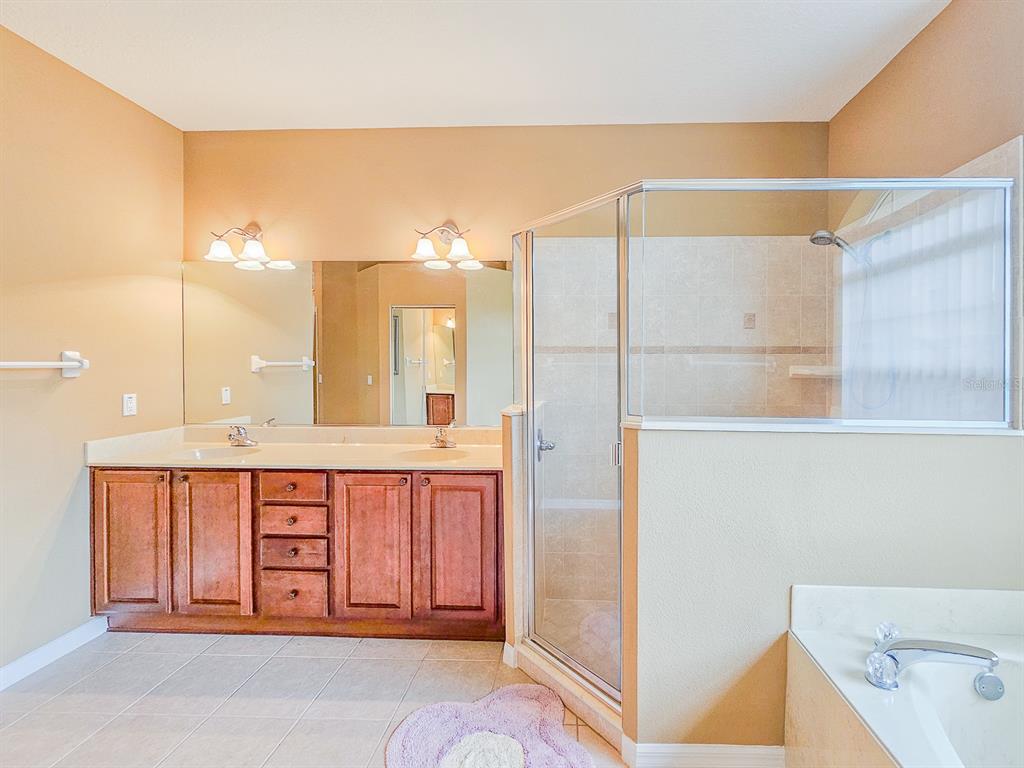 18 Squirrel Place Palm Coast, FL 32164 - Photo 10 of 39