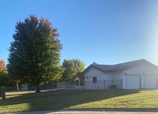 $400,000 | 2500 Hazlett Street, El Dorado, KS 67042