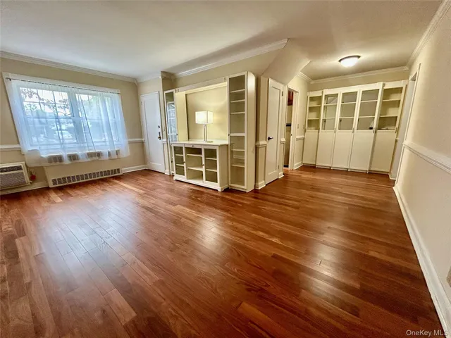 $329,000 | 400 Merrick Road, Unit 5A, Rockville Centre, NY 11570