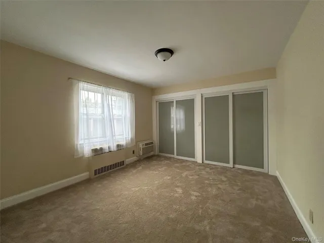 $329,000 | 400 Merrick Road, Unit 5A, Rockville Centre, NY 11570