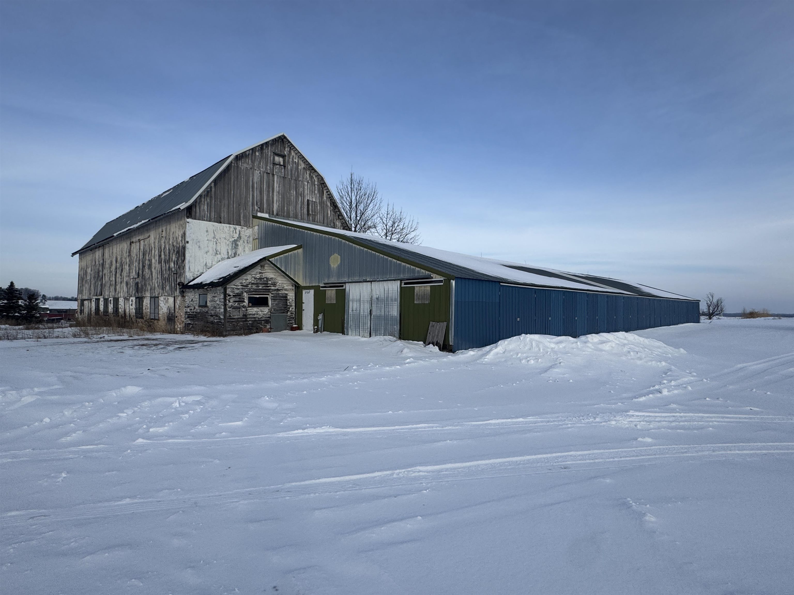 N4160 Hilltop Road Bonduel, WI 54107 - Photo 7 of 14