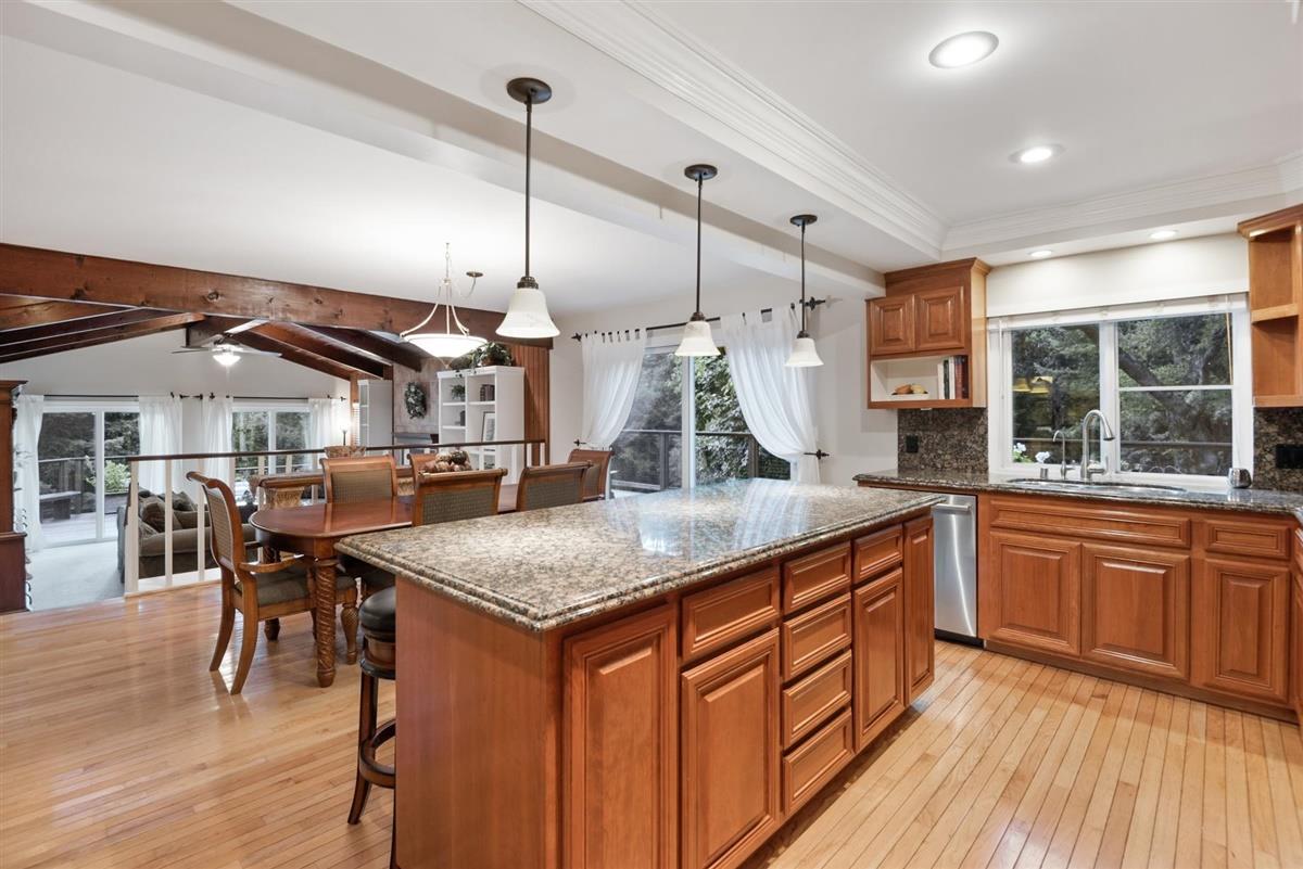 15253 Old Ranch Road Los Gatos, CA 95033 - Photo 10 of 39 Gallery Image 10