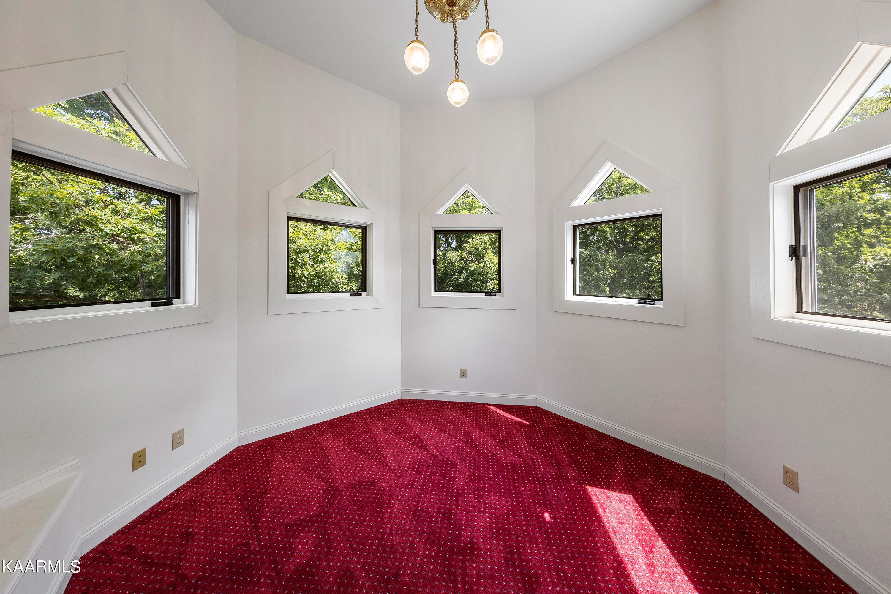 12459 Early Road Knoxville, TN 37922 - Photo 40 of 53 Top of the turret room