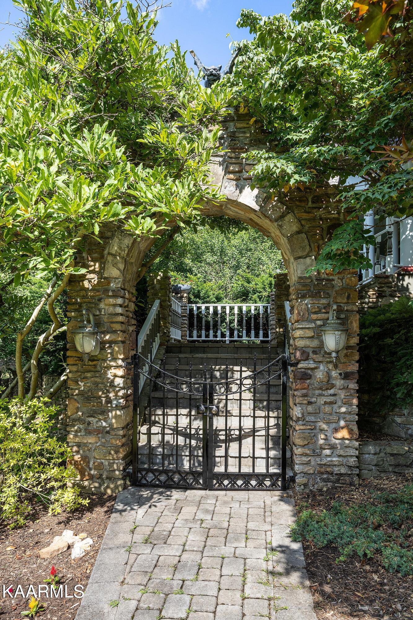 12459 Early Road Knoxville, TN 37922 - Photo 4 of 53 Gate leading to front porch