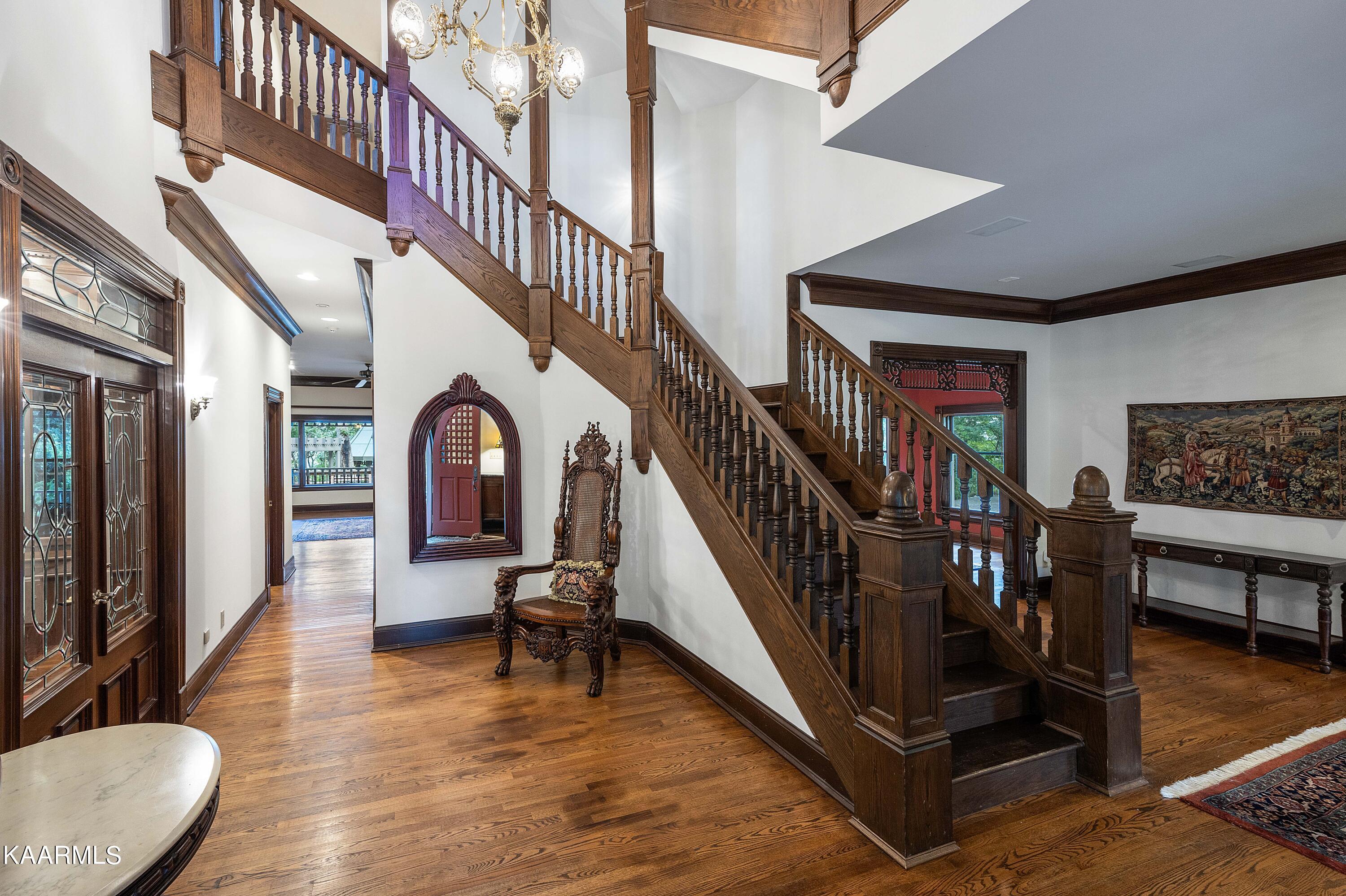 12459 Early Road Knoxville, TN 37922 - Photo 7 of 53 Grand foyer