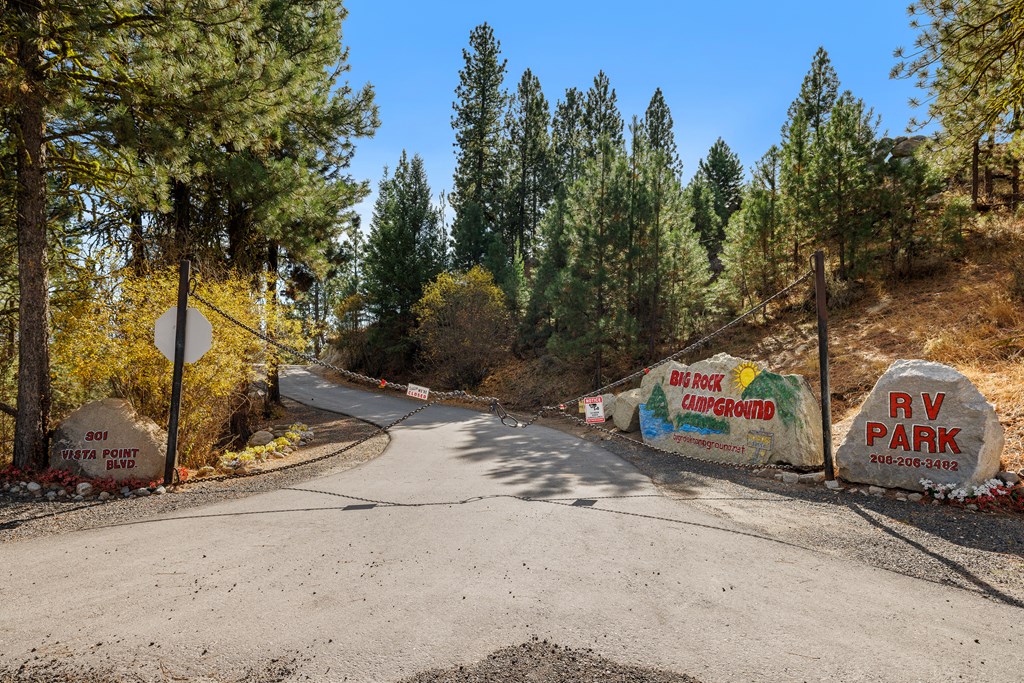 301 Vista Point Boulevard Cascade, ID 83611 - Photo 33 of 33