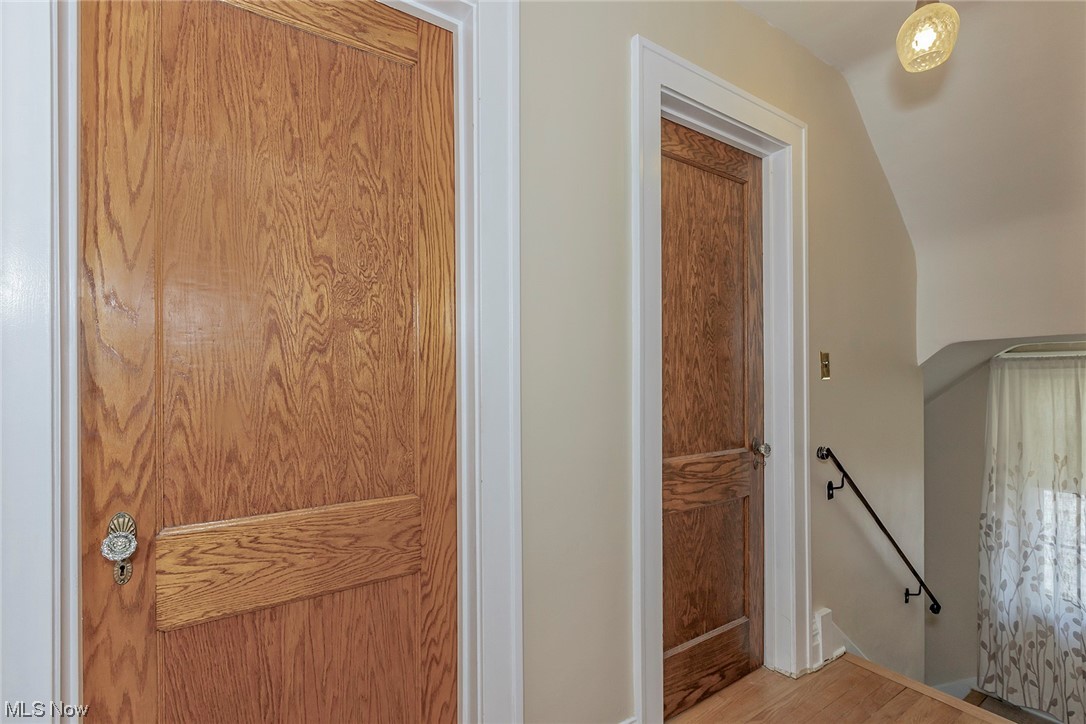 1419 Avondale Road South Euclid, OH 44121 - Photo 19 of 27