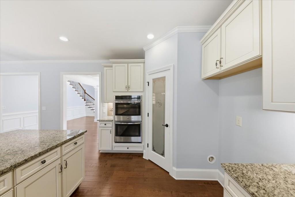 8930 Cobblestone Lane Cumming, GA 30041 - Photo 19 of 65